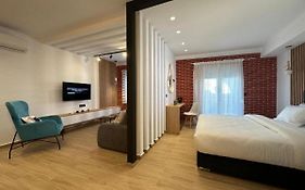 Centro Urban Suites